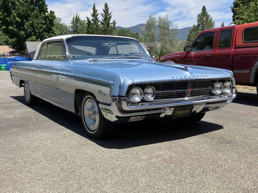 Oldsmobile-starfire-1962-blue-9