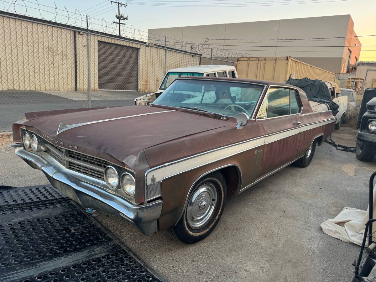 Oldsmobile-starfire-1963-2