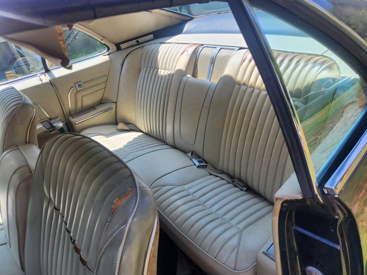 Oldsmobile-toronado-1966-blue-42