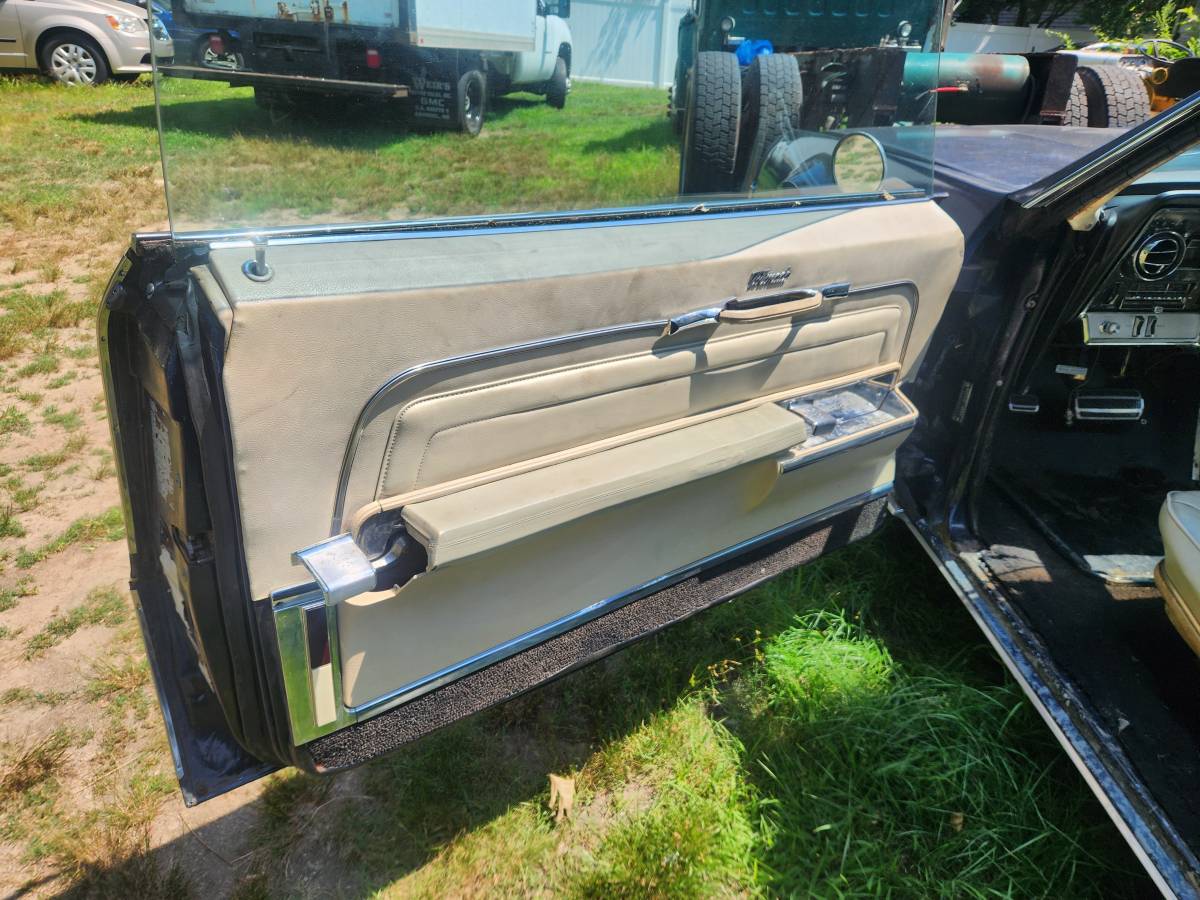 Oldsmobile-toronado-1966-blue-7