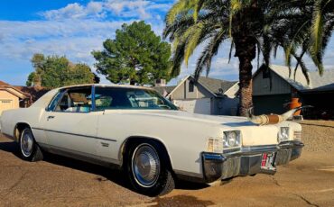 Oldsmobile-toronado-1972-white-5