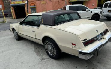 Oldsmobile-toronado-1980-yellow-4