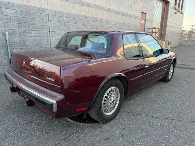 Oldsmobile-toronado-1989-purple-38
