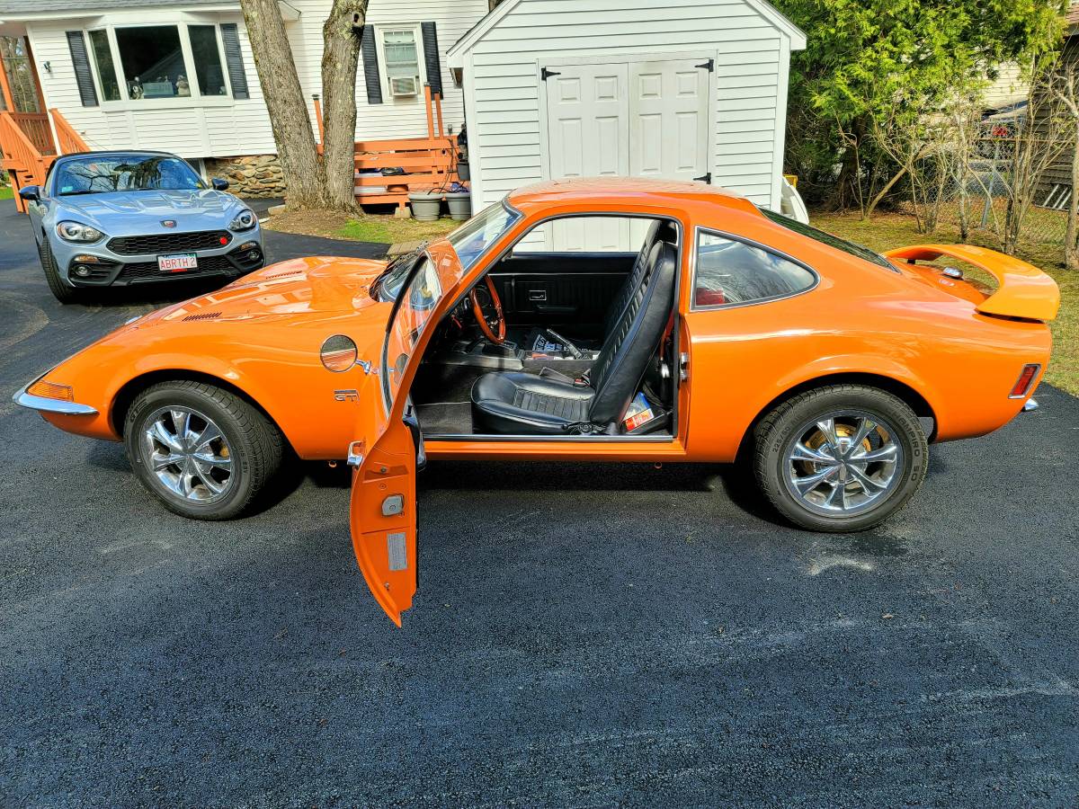 Opel-gt-1970-orange-3