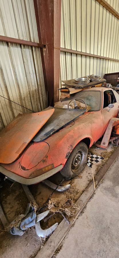 Opel-gt-1973-blue-9