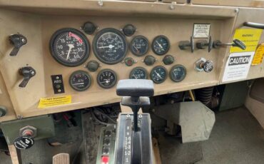 Oshkosh-am-general-m931a2-diesel-1985-11