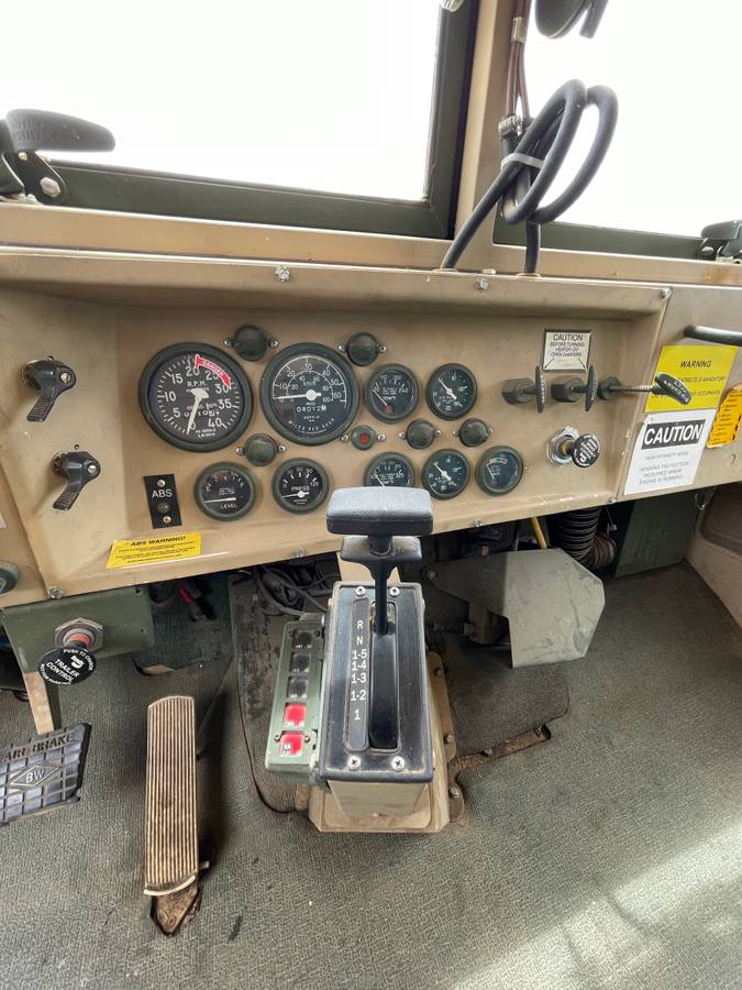 Oshkosh-am-general-m931a2-diesel-1985-36