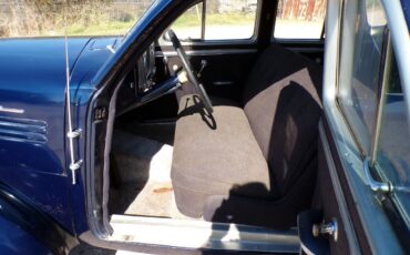 Other-Makes-GRAHAM-HOLLYWOOD-1940-Sedan-10