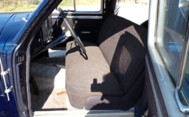 Other-Makes-GRAHAM-HOLLYWOOD-1940-Sedan-15
