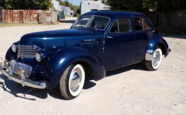 Other-Makes-GRAHAM-HOLLYWOOD-1940-Sedan