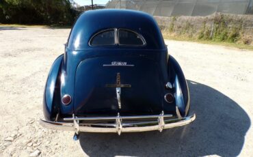 Other-Makes-GRAHAM-HOLLYWOOD-1940-Sedan-4