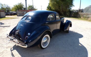 Other-Makes-GRAHAM-HOLLYWOOD-1940-Sedan-5
