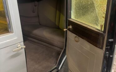 Other-Makes-Town-Car-1930-Limousine-9