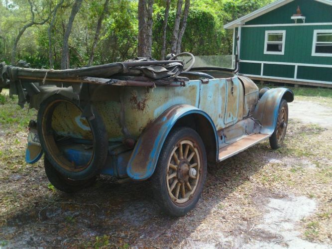 Overland-Touring-1917-20