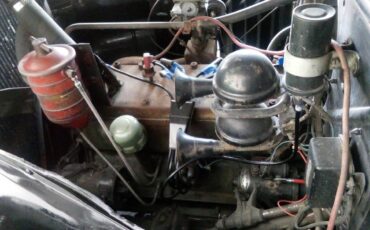 Packard-110-1940-black-11