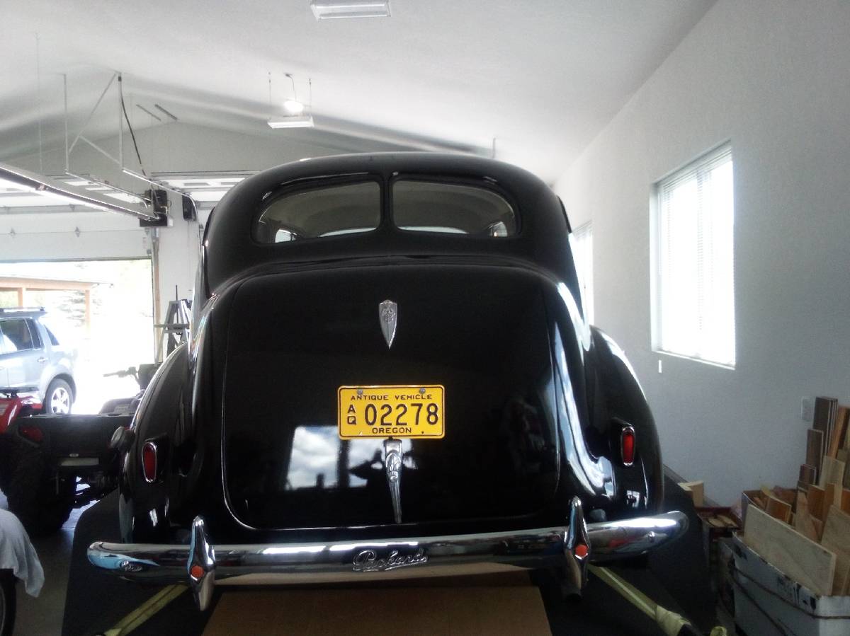 Packard-110-1940-black-2