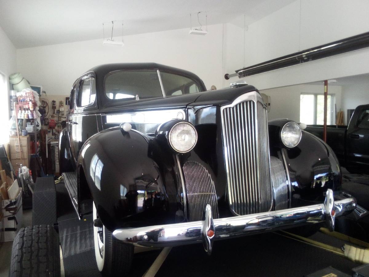 Packard-110-1940-black-3