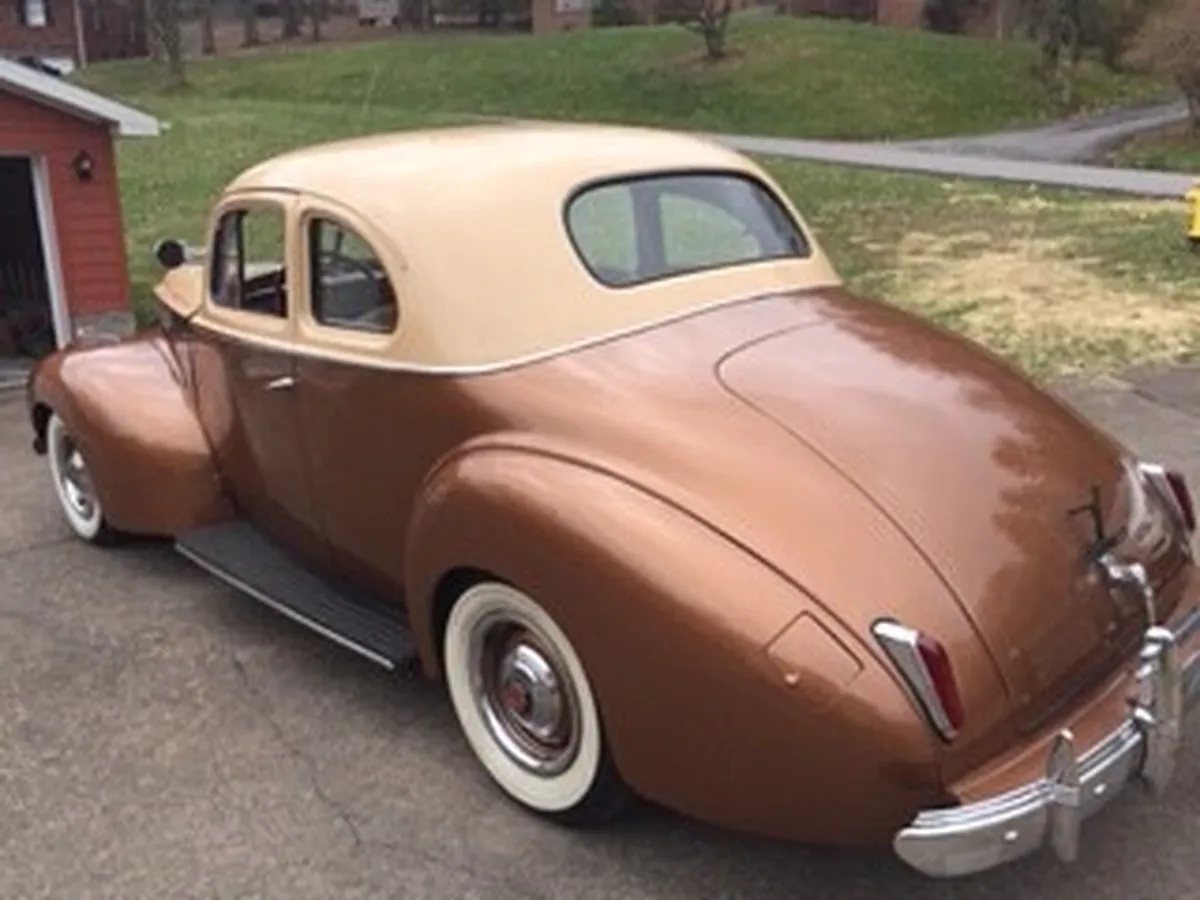 Packard-110-1941-Two-Tone-Brown-Brown-1