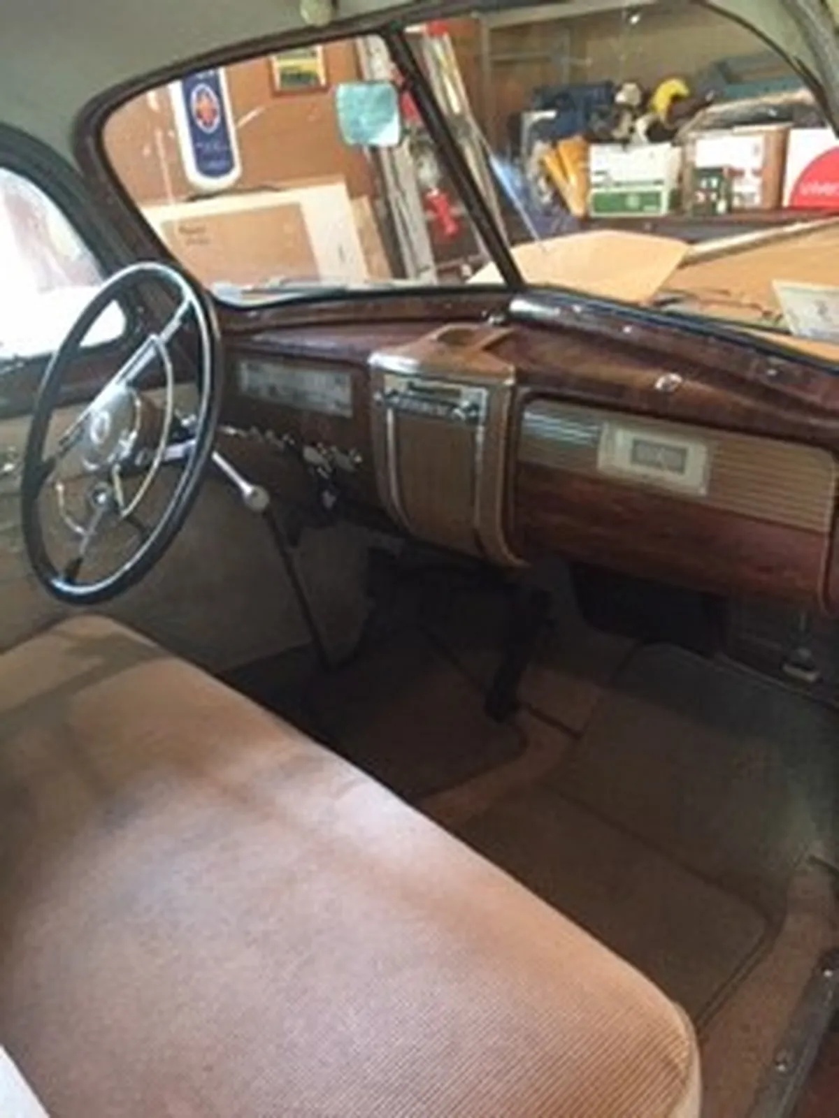 Packard-110-1941-Two-Tone-Brown-Brown-3