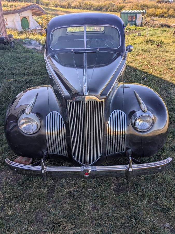 Packard-110-deluxe-business-coupe-1941-black-1