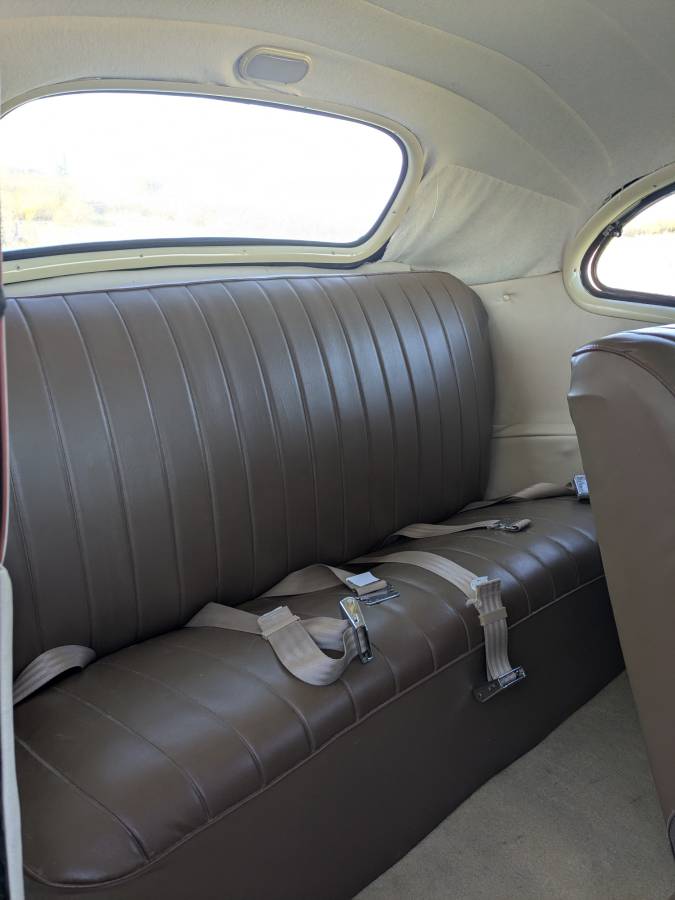 Packard-110-deluxe-business-coupe-1941-black-4