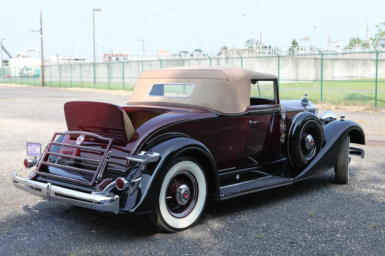 Packard-1101-1934-Maroon-White-13