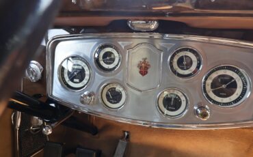 Packard-1101-1934-Maroon-White-5
