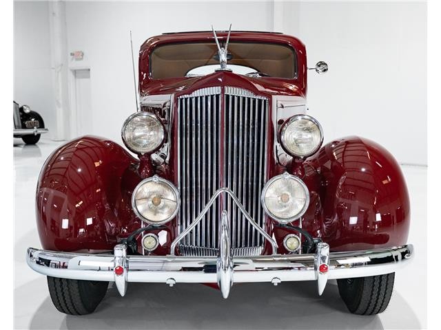 Packard-115-C-1937-Coupe-2