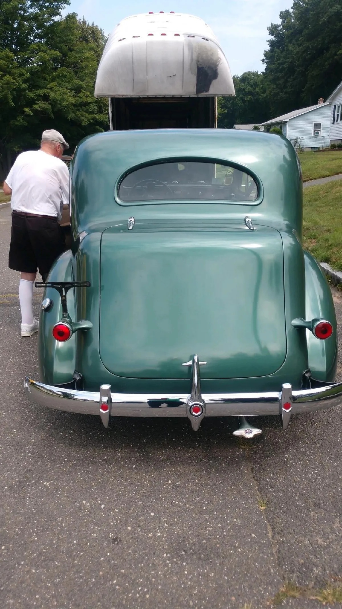 Packard-115c-1937-Coachman-Green-Tan-11