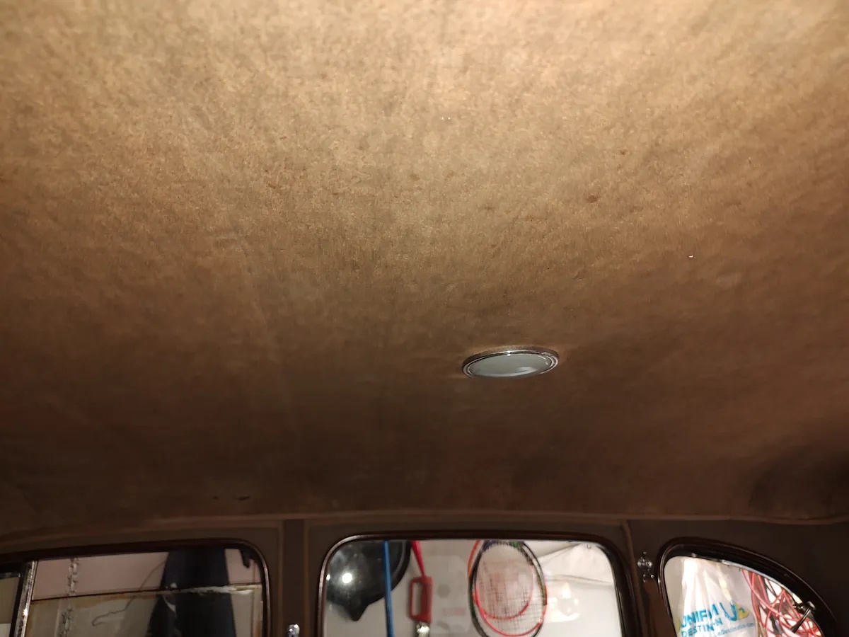 Packard-115c-1937-Coachman-Green-Tan-19