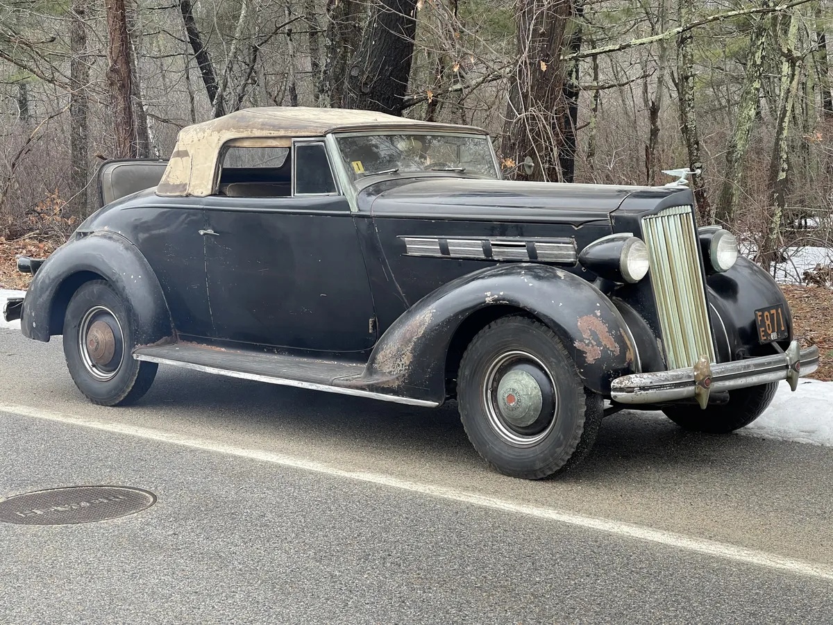 Packard-120-1937-Black-Tan-11