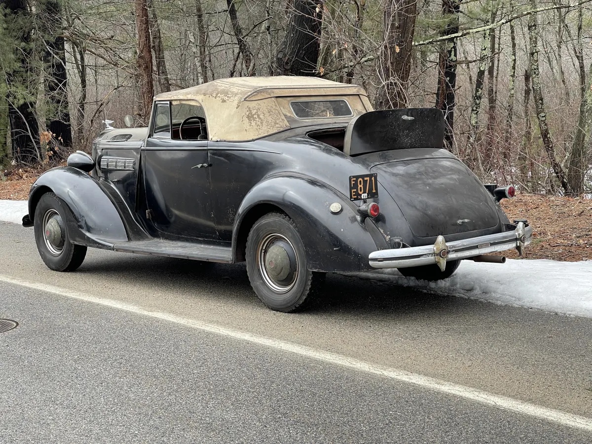 Packard-120-1937-Black-Tan-15