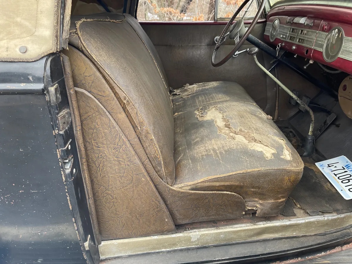 Packard-120-1937-Black-Tan-5