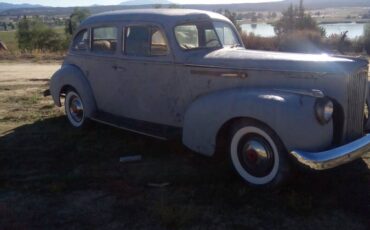 Packard-120-sedan-1941-grey-3