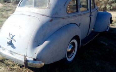 Packard-120-sedan-1941-grey-4