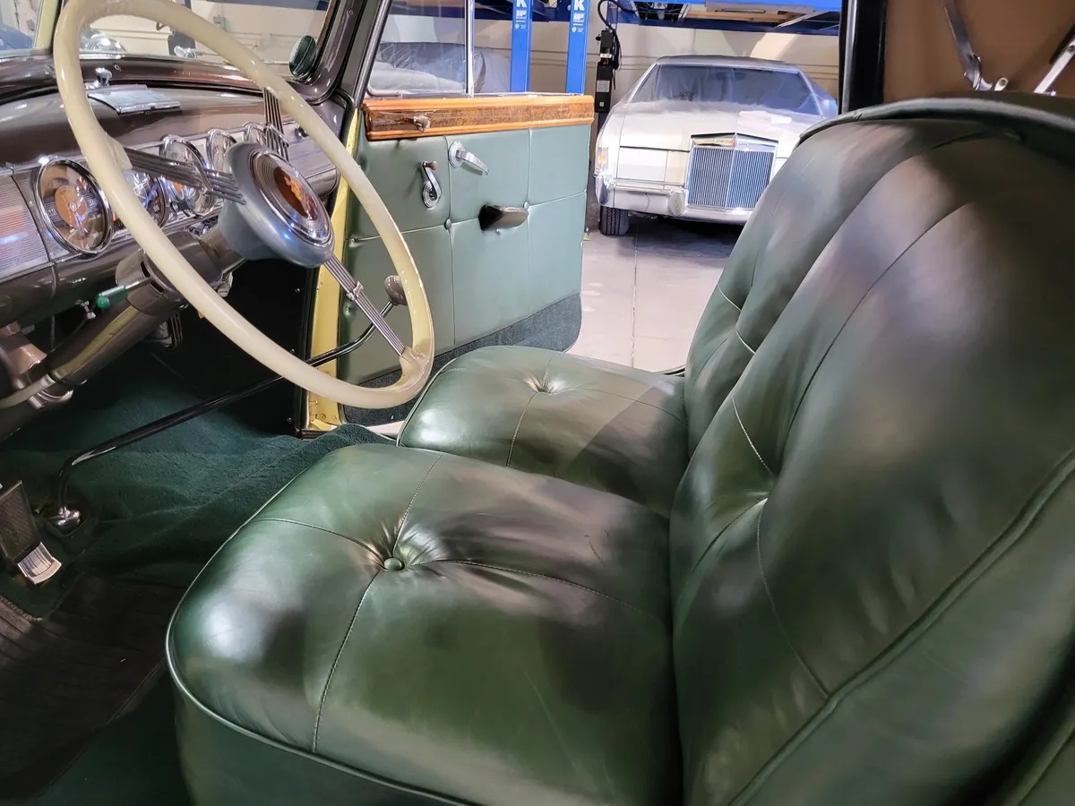 Packard-1607-1938-4