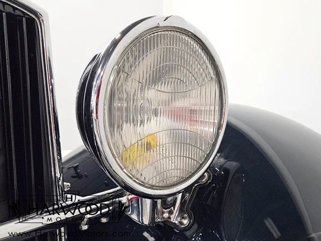 Packard-1932-Coupe-15