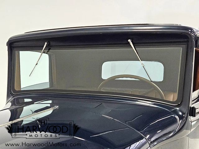 Packard-1932-Coupe-16