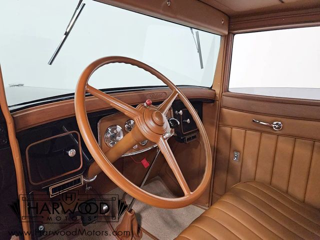 Packard-1932-Coupe-34