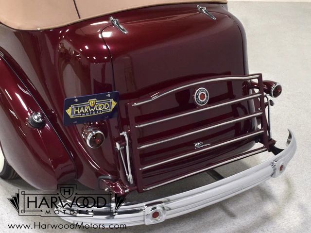 Packard-1937-Convertible-19