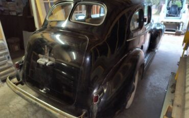 Packard-1939-black-6