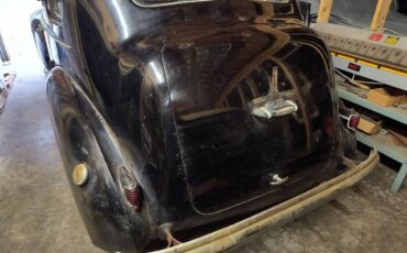 Packard-1939-black-8