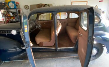 Packard-1940-black-4