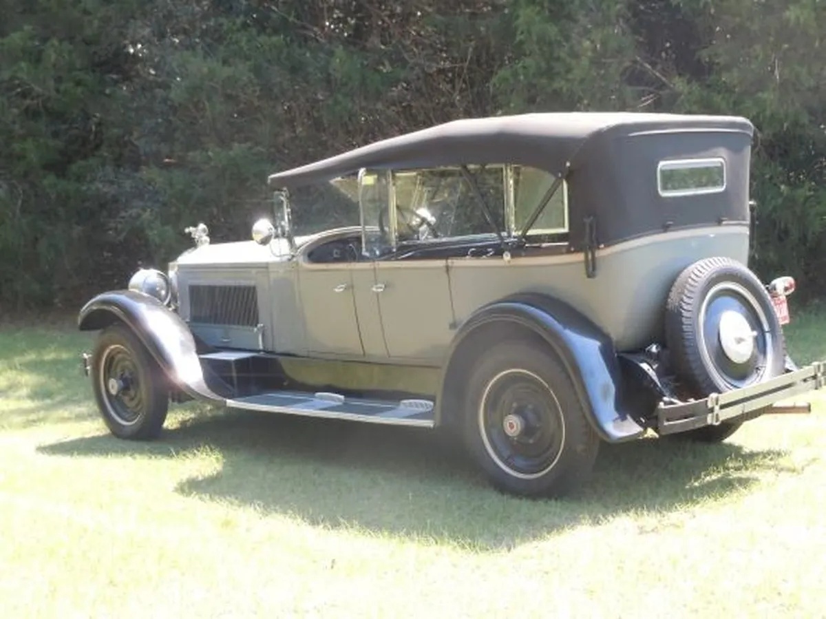 Packard-343-1927-Blacl-amp-Gray-Brown-2