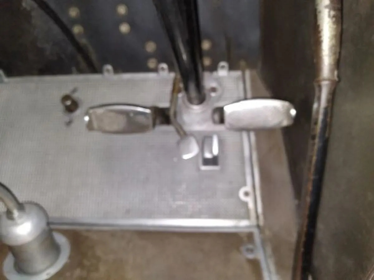 Packard-343-1927-Blacl-amp-Gray-Brown-7