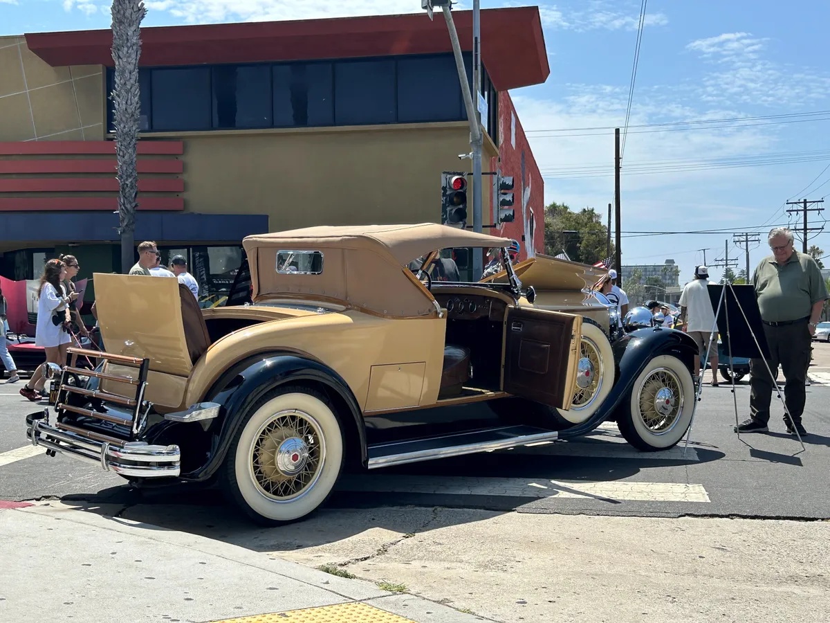 Packard-833-1931-4