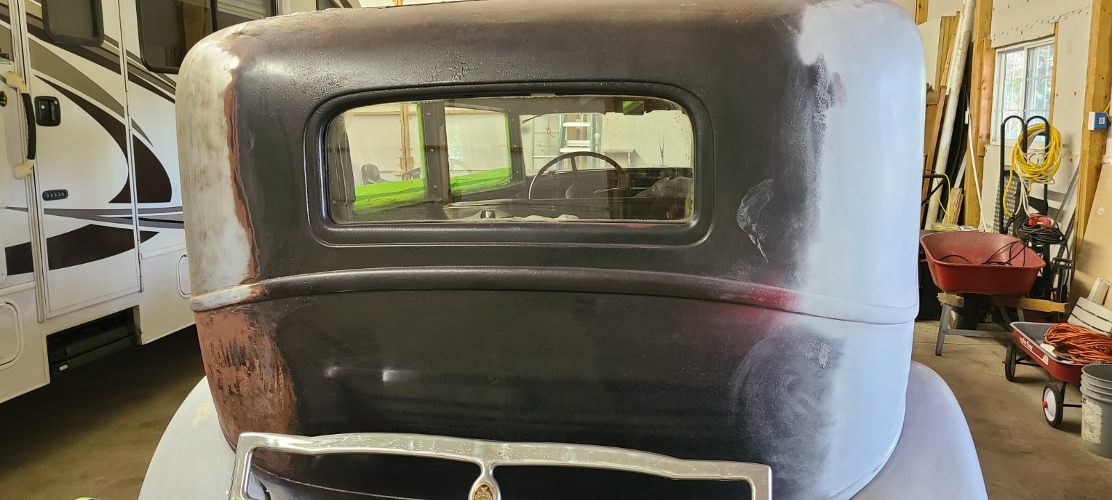 Packard-902-1932-Sedan-11