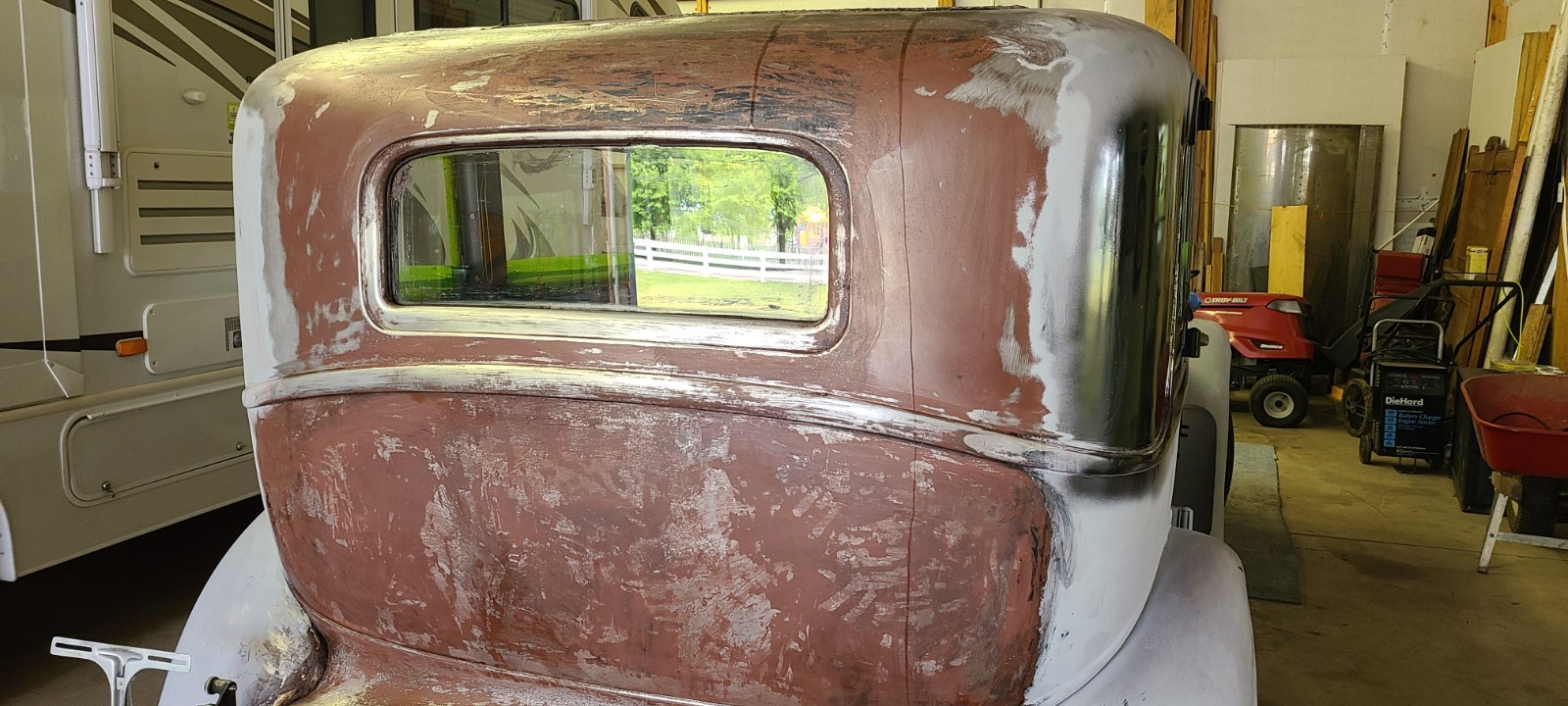 Packard-902-1932-Sedan-17