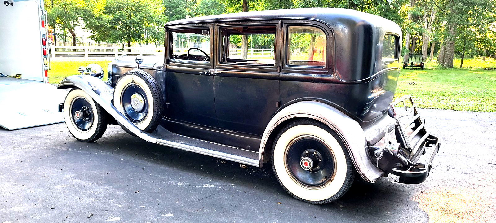 Packard-902-1932-Sedan