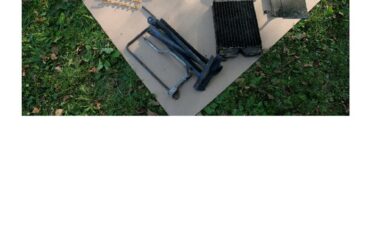 Packard-Hawk-1958-Black-Saddle-3